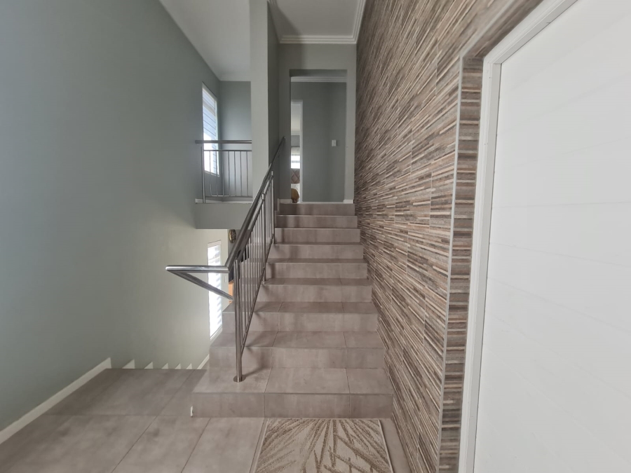 4 Bedroom Property for Sale in Kidds Beach Eastern Cape